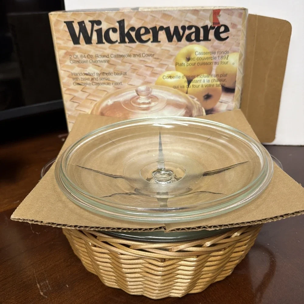 NEW Old Stock VTG Wickerware Glasbake‎ Jeanette 2 Quart Lid basket Cottagecore
